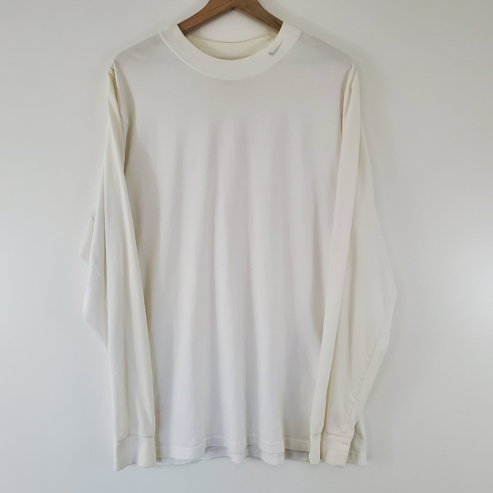 Nike Fit Dry long sleeve shirt